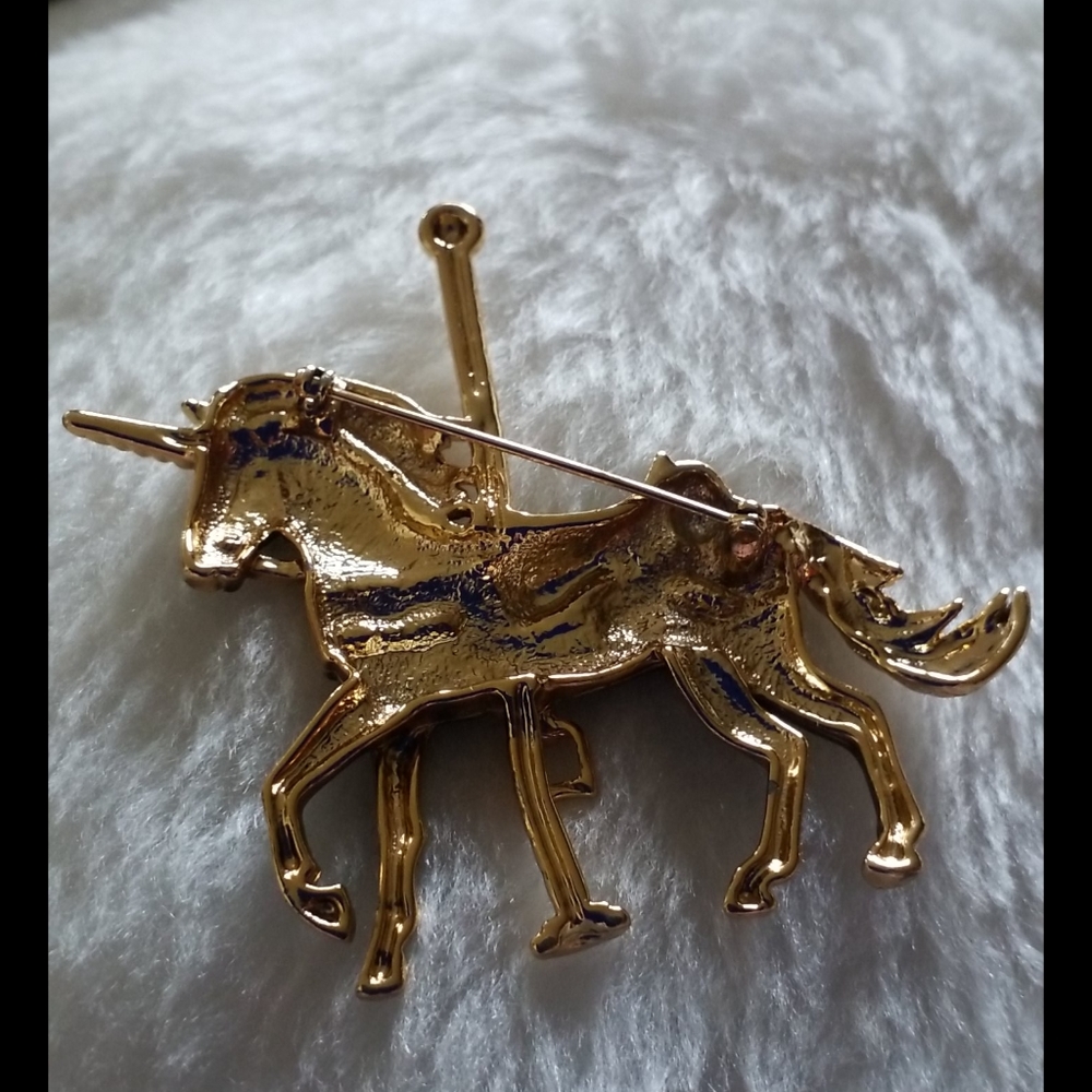 Rhinestone Unicorn Horse Carousel Brooch - Picture 6 of 8